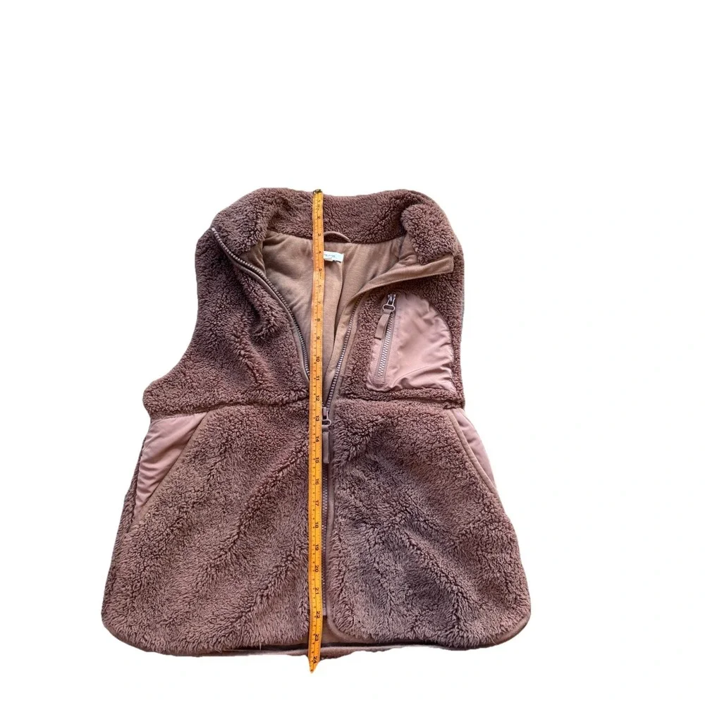 Maurice's Womens Size‎ Medium Brown Soft Faux Fur Zipper Vest with Pockets